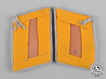 germany,_luftwaffe._a_pair_of_flight_lieutenant_rank_shoulder_boards&_collar_tabs_c19-580_2_1
