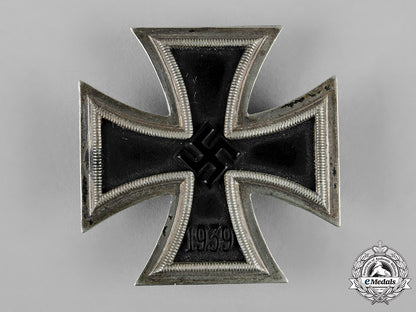germany,_wehrmacht._a1939_iron_cross_i_class,_by_paul_meybauer,_dietrich_maerz_collection_c19-5811