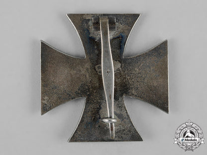 germany,_wehrmacht._a1939_iron_cross_i_class,_by_paul_meybauer,_dietrich_maerz_collection_c19-5812