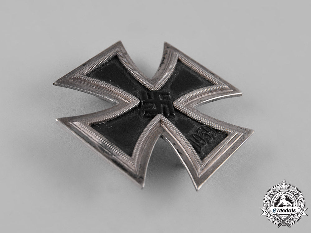 germany,_wehrmacht._a1939_iron_cross_i_class,_by_paul_meybauer,_dietrich_maerz_collection_c19-5813