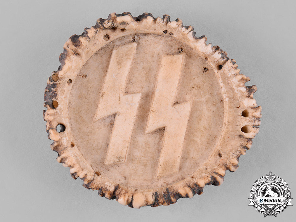 germany,_ss._a_waffen-_ss_carved_decorative_plaque_c19-5851_1_1_1