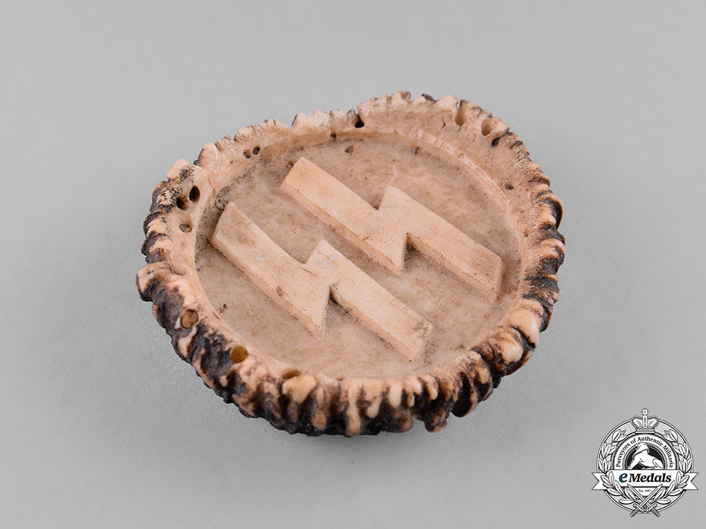 germany,_ss._a_waffen-_ss_carved_decorative_plaque_c19-5853_1_1_1