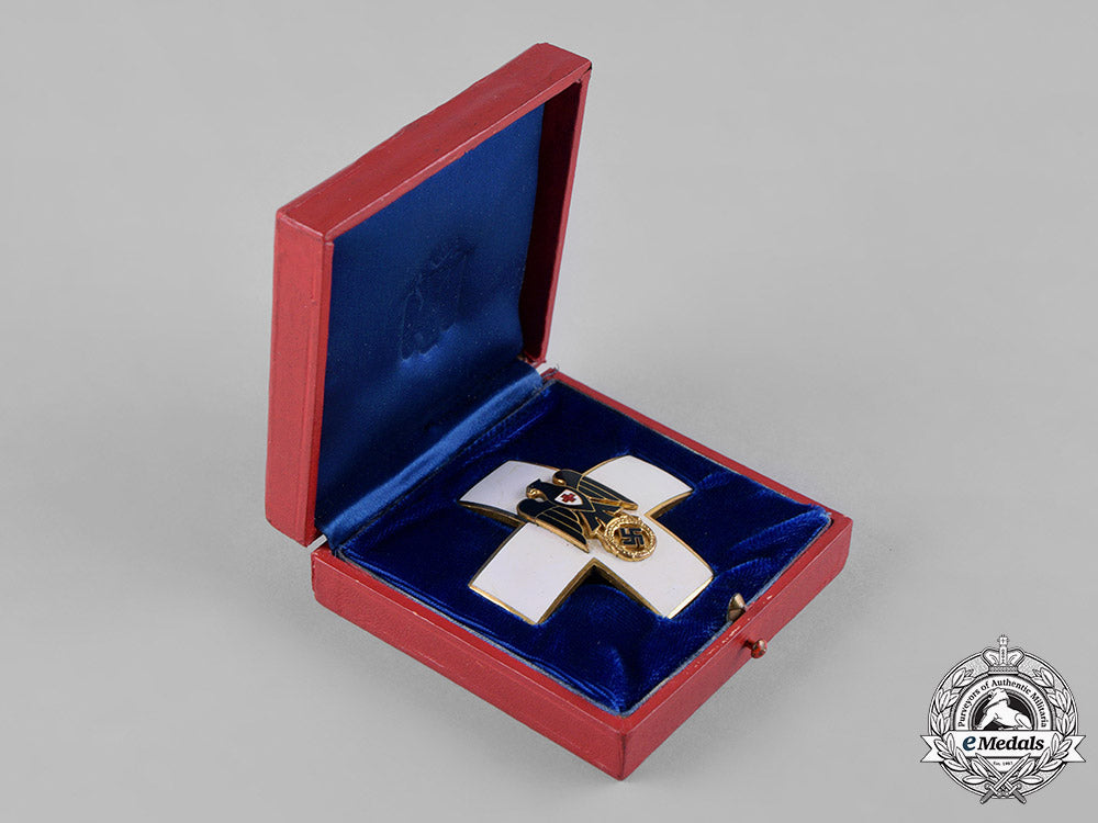 germany,_drk._a_cased_german_red_cross_merit_cross_c19-5872