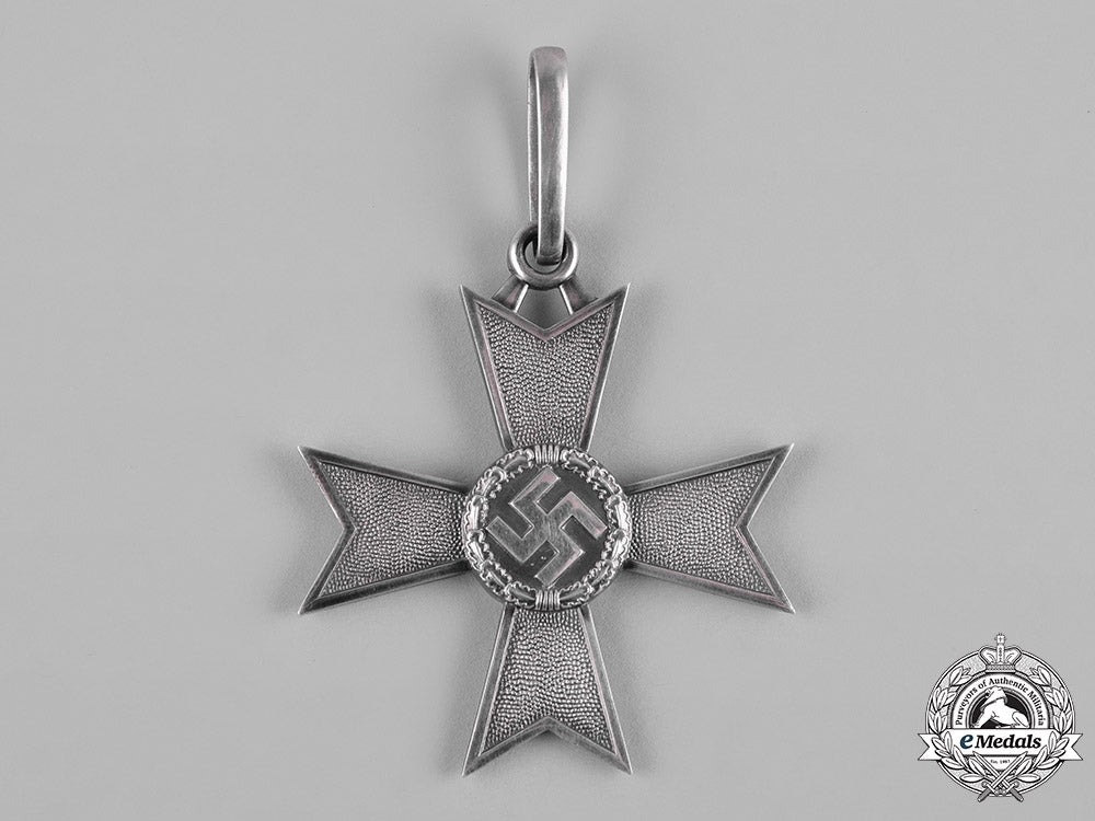 germany,_wehrmacht._a_knight’s_cross_of_the_war_merit_cross,_without_swords,_by_c.f._zimmermann_c19-588