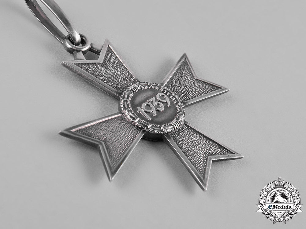 germany,_wehrmacht._a_knight’s_cross_of_the_war_merit_cross,_without_swords,_by_c.f._zimmermann_c19-590