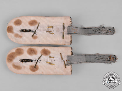 germany,_imperial._a_set_of_württemberg13_th_foot_artillery_regiment_oberleutnant_shoulder_boards_c19-6133