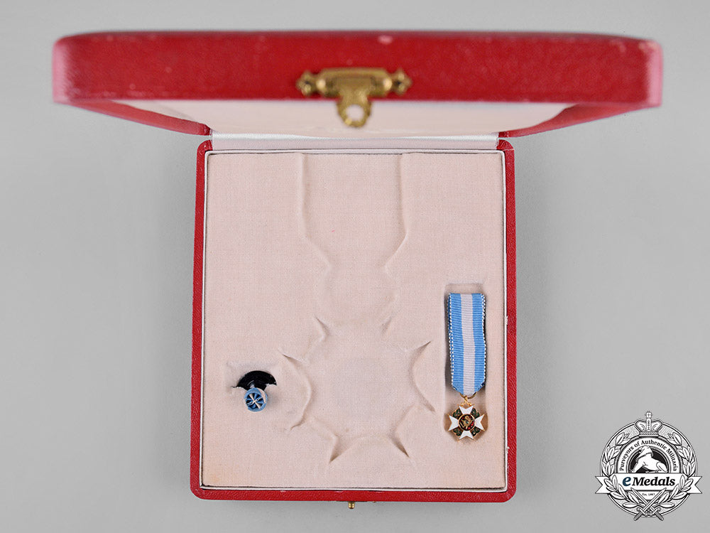 international._a_military_order_of_the_knights_of_concordia,_knight’s_cross_with_miniature_c19-6482