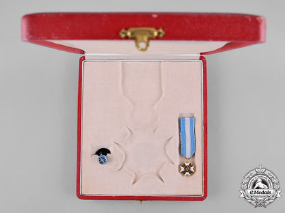 international._a_military_order_of_the_knights_of_concordia,_knight’s_cross_with_miniature_c19-6482