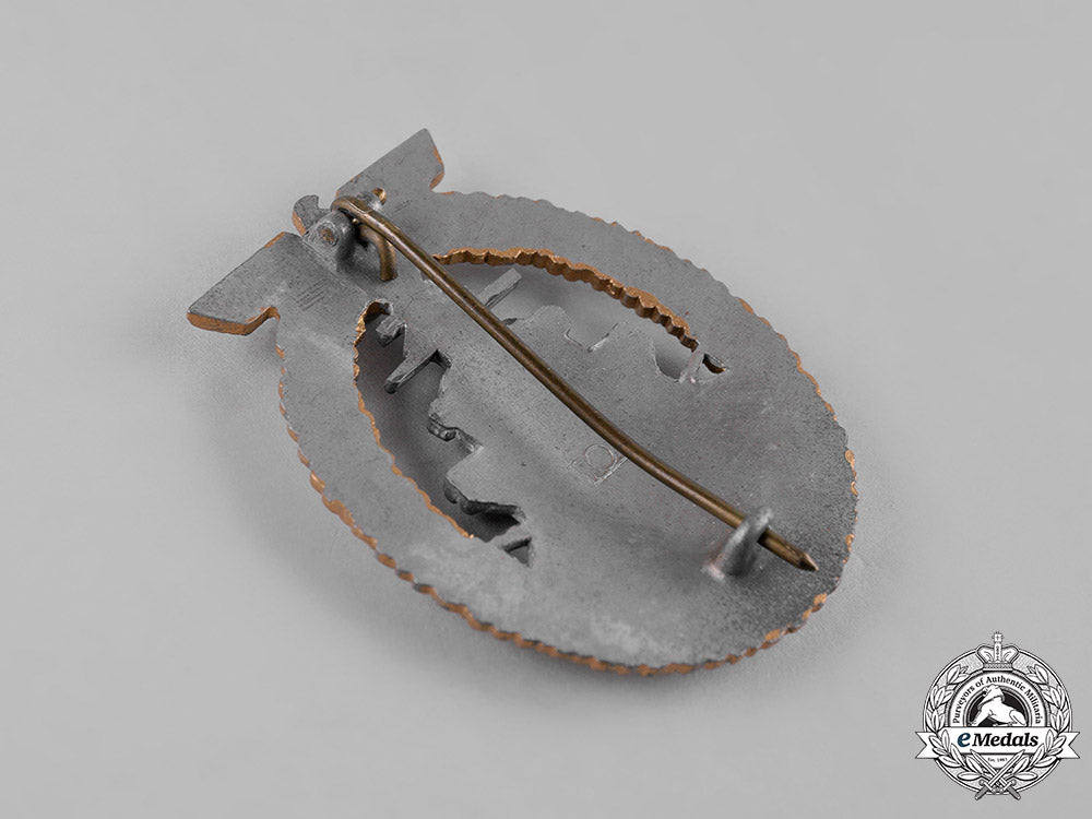 germany,_kriegsmarine._a_high_seas_fleet_badge,_by_friedrich_orth_c19-7125