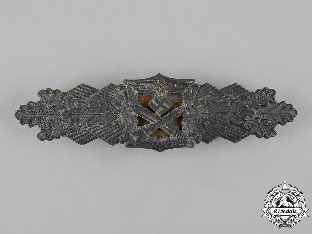 germany,_wehrmacht._a_close_combat_clasp,_bronze_grade,_by_josef_feix&_söhne_c19-7183