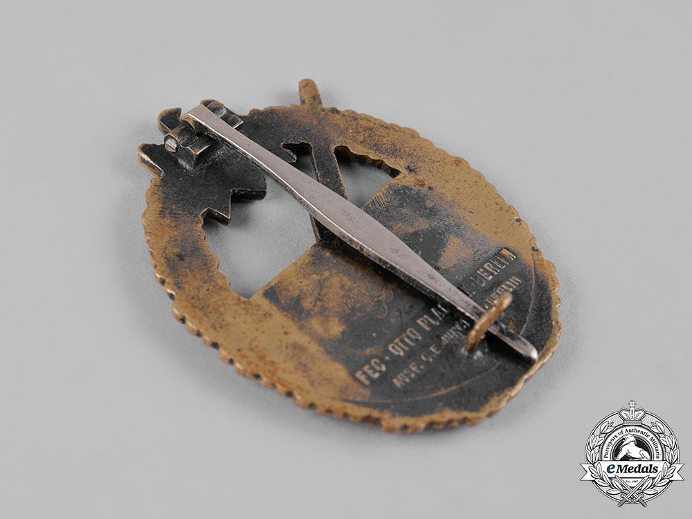 germany,_kriegsmarine._a_coastal_artillery_war_badge,_by_c.e._juncker_c19-7227