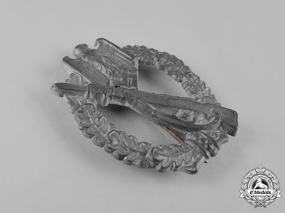germany,_wehrmacht._an_infantry_assault_badge_in_silver_c19-7251