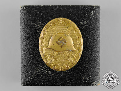 germany,_wehrmacht._a_wound_badge,_gold_grade,_with_case_c19-7296