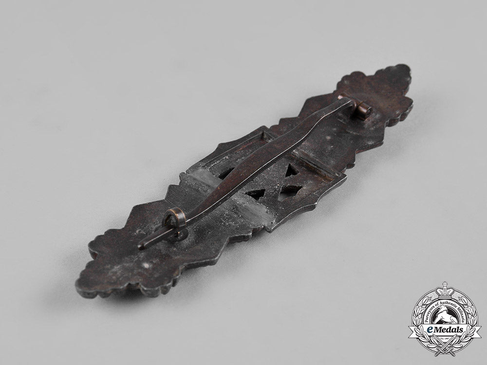 germany,_wehrmacht._a_close_combat_clasp,_bronze_grade_c19-731_1_1_1