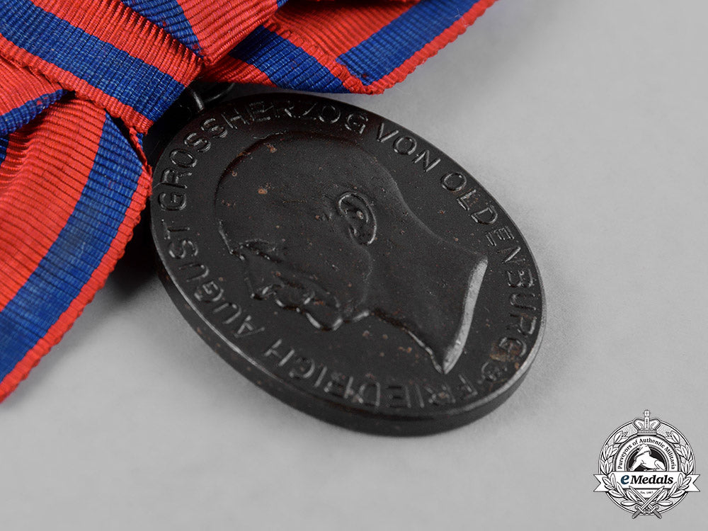 oldenburg,_grand_duchy._a1916_war_merit_medal_c19-7490