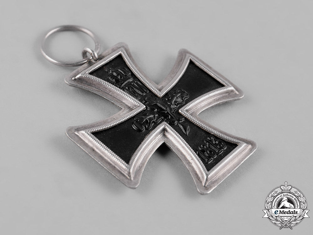 germany,_imperial._an_unusual1914_iron_cross_ii_class_c19-7520