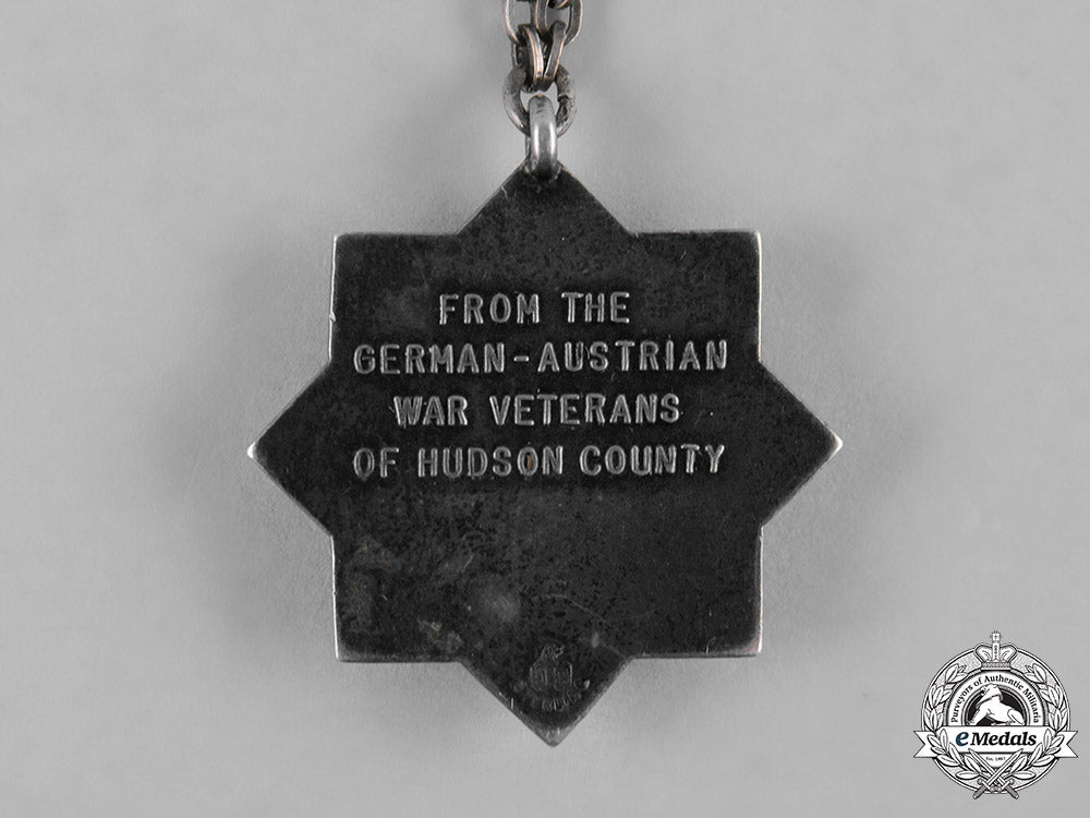 united_states._a_german-_austrian_war_veterans_association_pendant_c19-7559