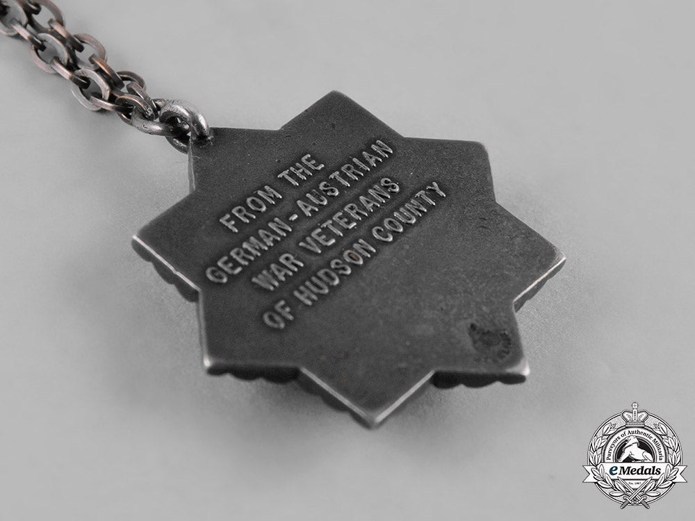 united_states._a_german-_austrian_war_veterans_association_pendant_c19-7561