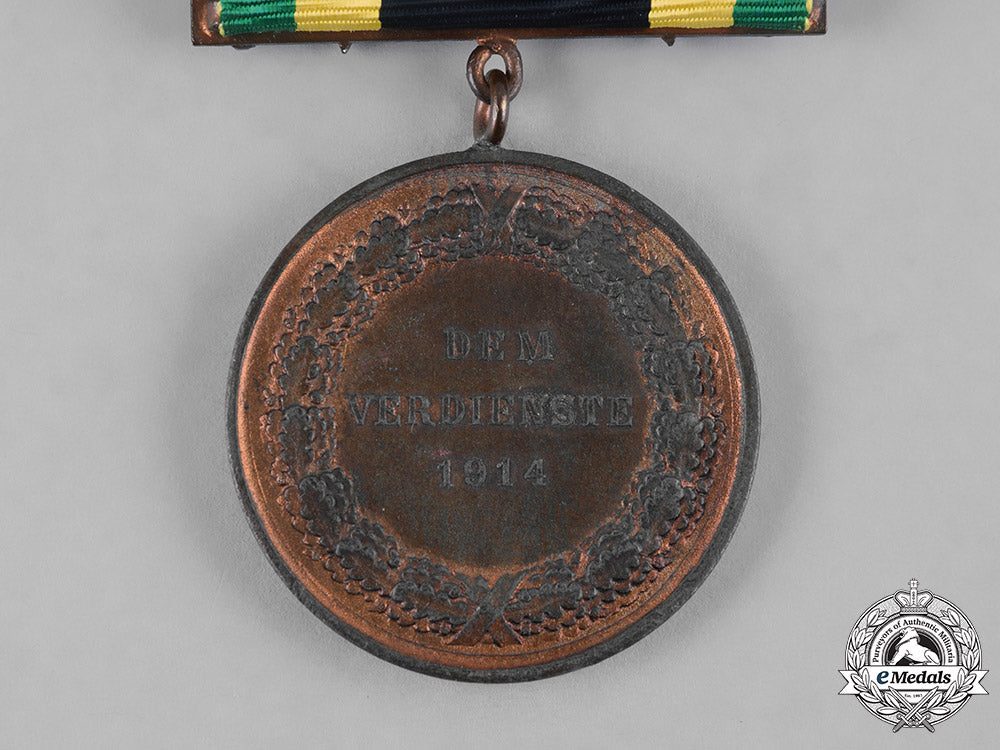 saxony,_kingdom._a1914_general_medal_of_merit,_bronze_grade,_with_sword_clasp_c19-7572