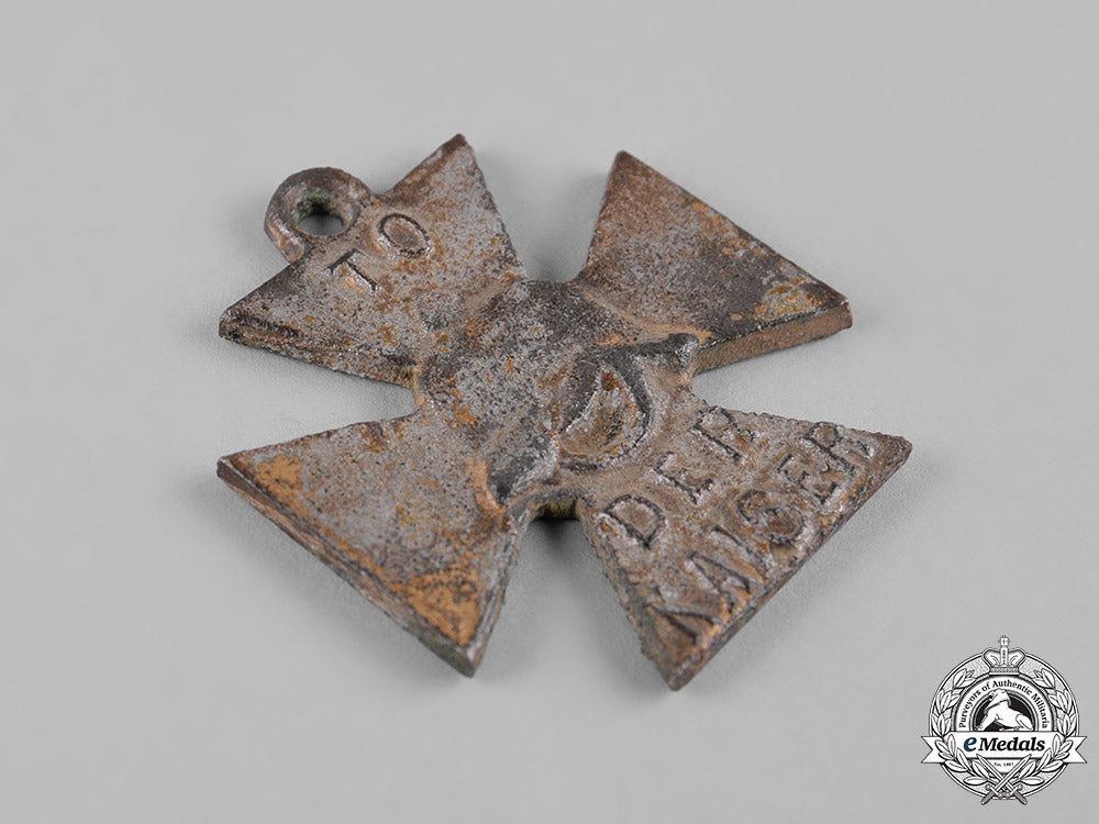 germany,_imperial._a_pair_of_anti-_german_iron_crosses,_british_made_c19-7664