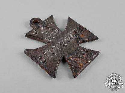 germany,_imperial._a_pair_of_anti-_german_iron_crosses,_british_made_c19-7666
