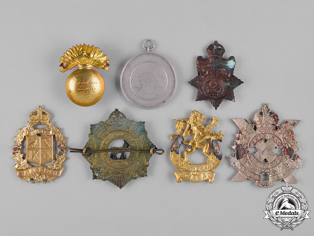 united_kingdom._a_lot_of_ten_badges_and_medals_c19-7894