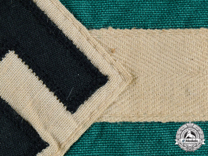germany,_hj._a_member’s_armband_c19-796