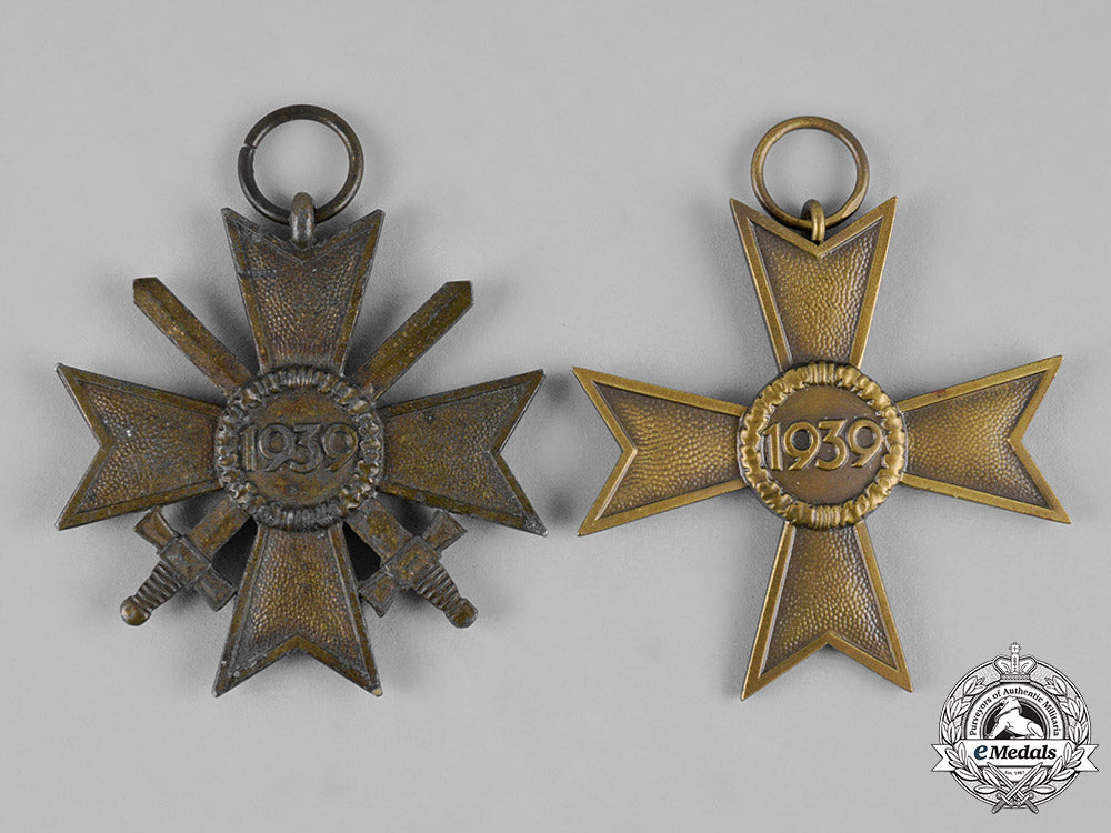 germany,_wehrmacht._a_pair_of_war_merit_crosses_c19-7966