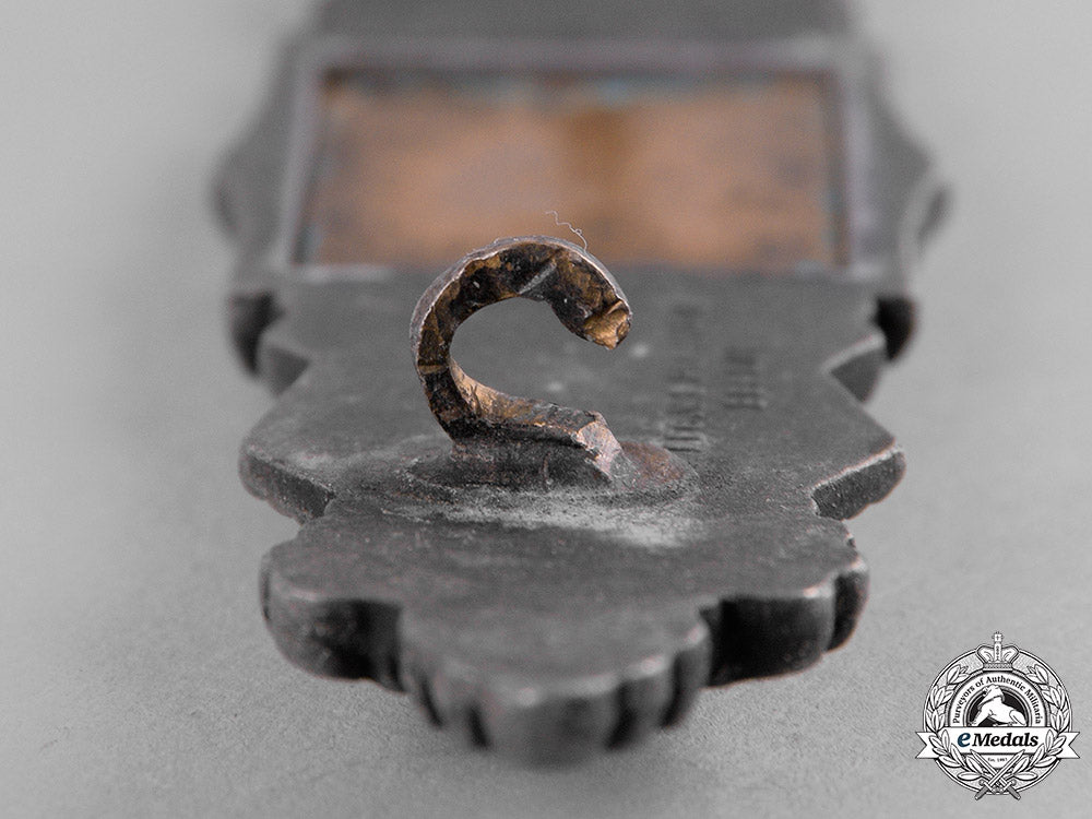 germany,_wehrmacht._a_close_combat_clasp,_silver_grade,_by_friedrich_linden_c19-8077_2_1_1