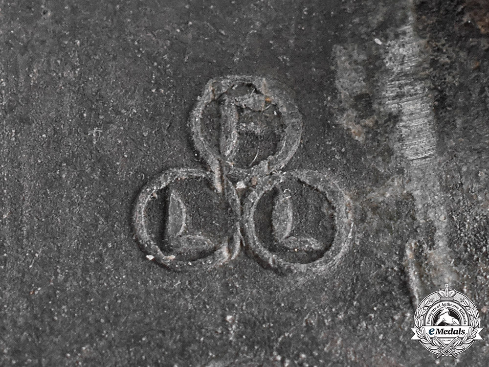 germany,_wehrmacht._a_close_combat_clasp,_silver_grade,_by_friedrich_linden_c19-8079_2_1_1