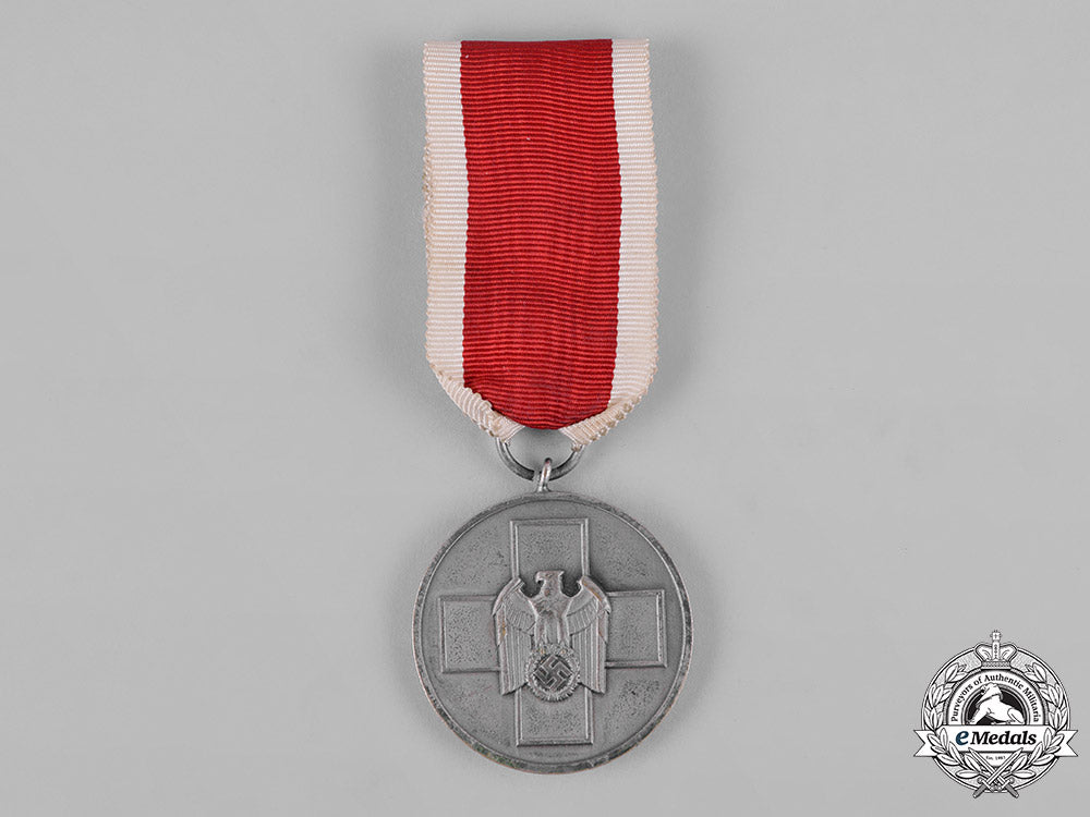 germany,_third_reich._a_social_welfare_medal_c19-8121