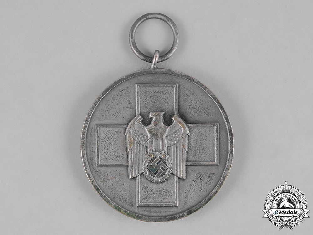 germany,_third_reich._a_social_welfare_medal_c19-8122