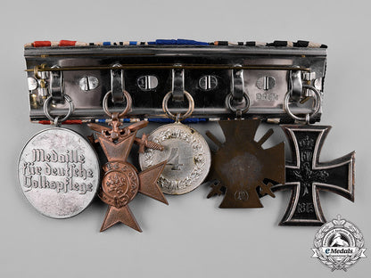 germany,_third_reich._a_first&_second_war_period_medal_bar_c19-8149