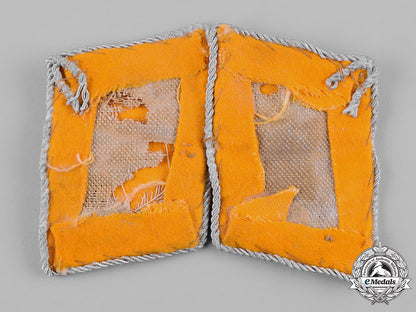 germany,_luftwaffe._a_pair_of_flight_lieutenant_rank_shoulder_boards&_collar_tabs_c19-8168_2_1_1_1