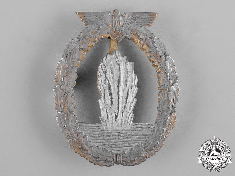 germany,_kriegsmarine._a_minesweeper_badge,_by_rudolf_karneth_c19-824