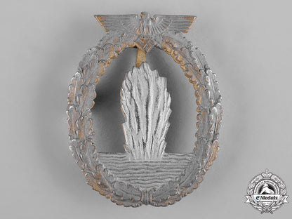 germany,_kriegsmarine._a_minesweeper_badge,_by_rudolf_karneth_c19-824