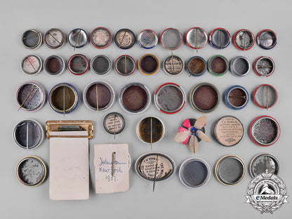 united_states._a_lot_of_one_hundred_and_nine_items_c19-8268