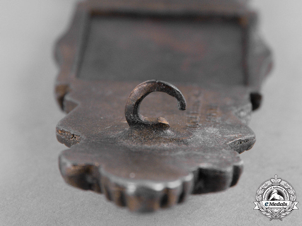 germany,_wehrmacht._a_close_combat_clasp,_bronze_grade,_by_friedrich_linden_c19-835