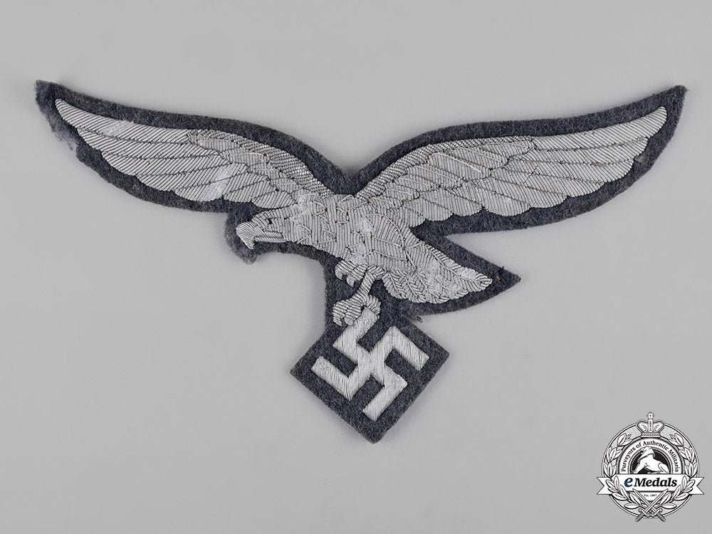 germany,_luftwaffe._an_officer’s_cape_eagle_c19-8432_1