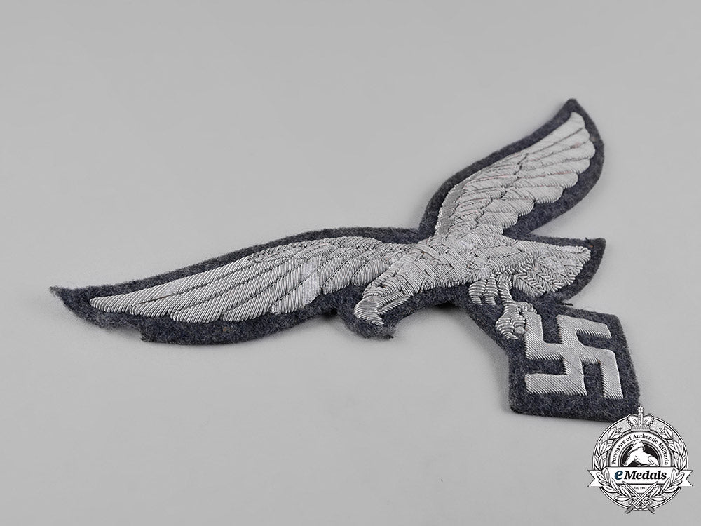 germany,_luftwaffe._an_officer’s_cape_eagle_c19-8434_1