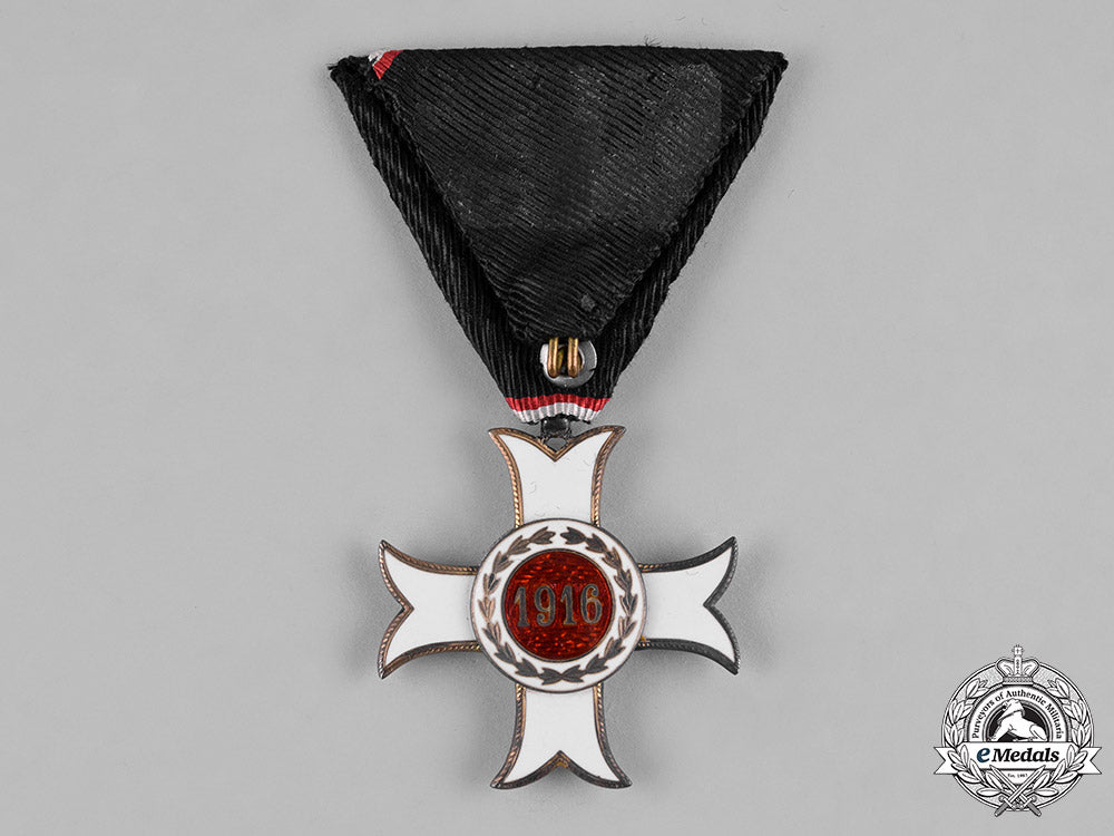 austria,_imperial._an_order_of_the_knights_of_malta,_merit_cross,_c.1916_c19-8457