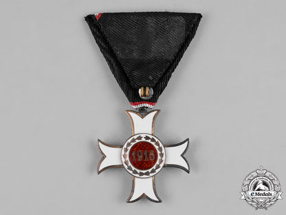 austria,_imperial._an_order_of_the_knights_of_malta,_merit_cross,_c.1916_c19-8457