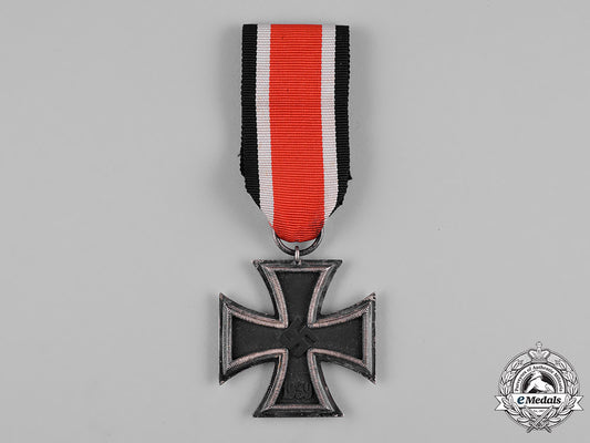 germany,_wehrmacht._a1939_iron_cross,_ii_class,_by_friedrich_keller_c19-8487