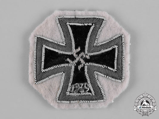 germany,_wehrmacht._a1939_iron_cross,_i_class,_cloth_version_c19-8518
