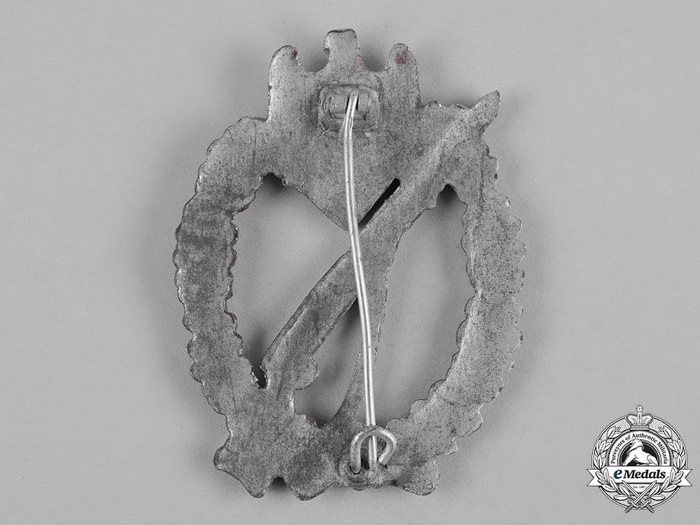 germany,_wehrmacht._a_silver_grade_infantry_assault_badge_c19-8522_1_1