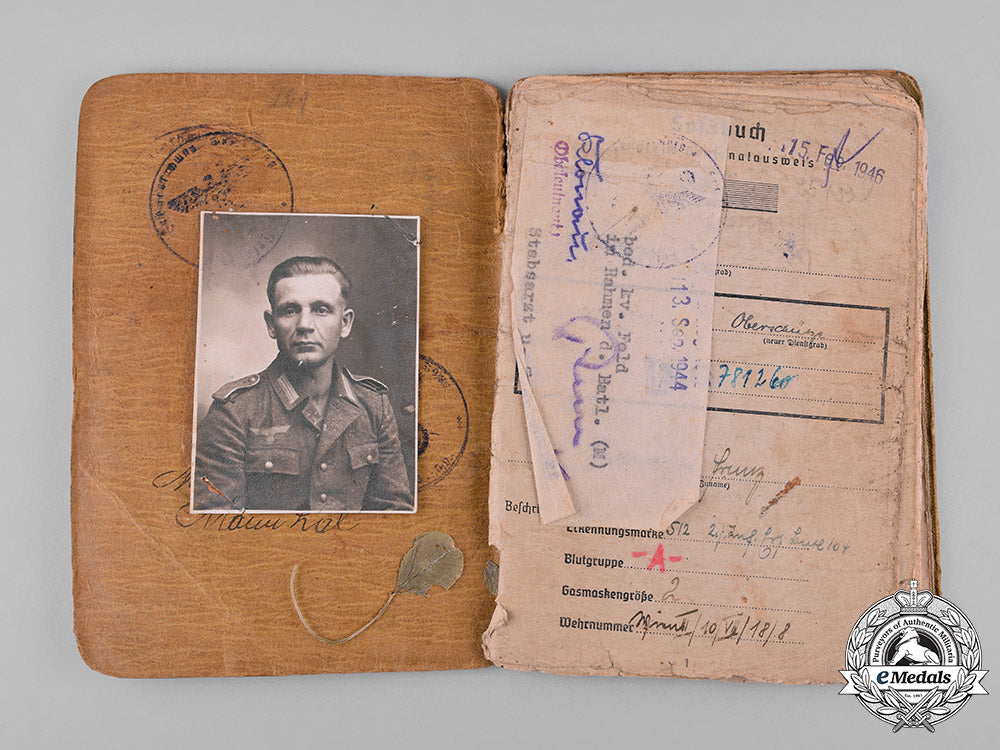 germany,_heer._a_soldbuch_to_heer(_army)_oberschütze_franz_mannhal,_infantry_reg.444_c19-8558
