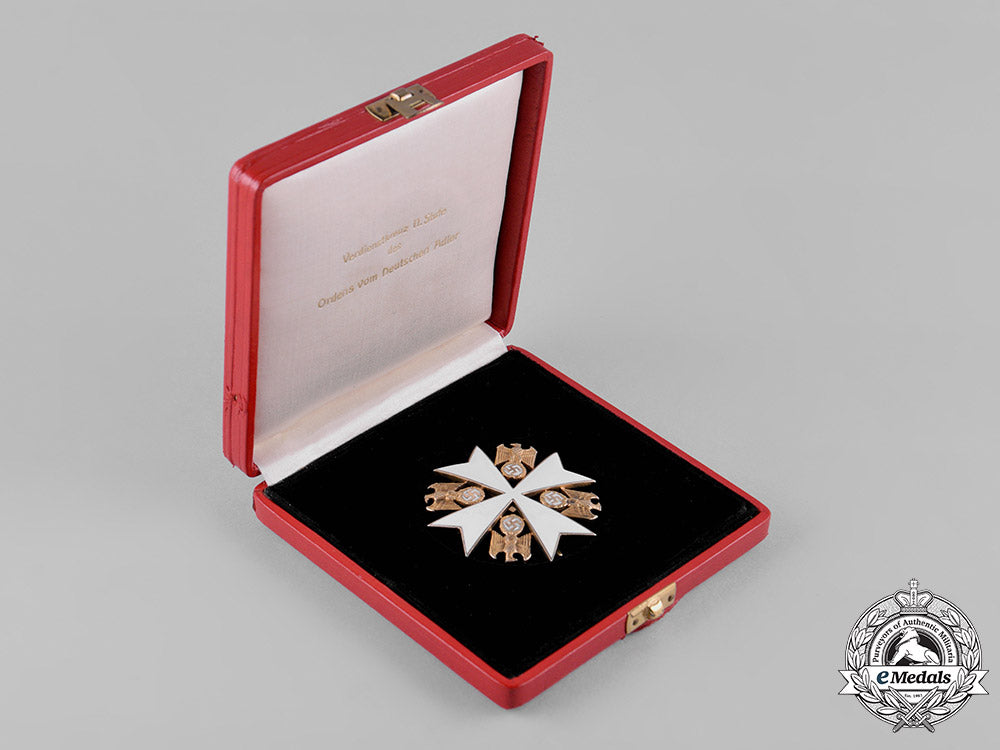 germany,_third_reich._an_order_of_the_german_eagle,_ii_class_cross,_by_gebrüder_godet&_co._c19-8565_1