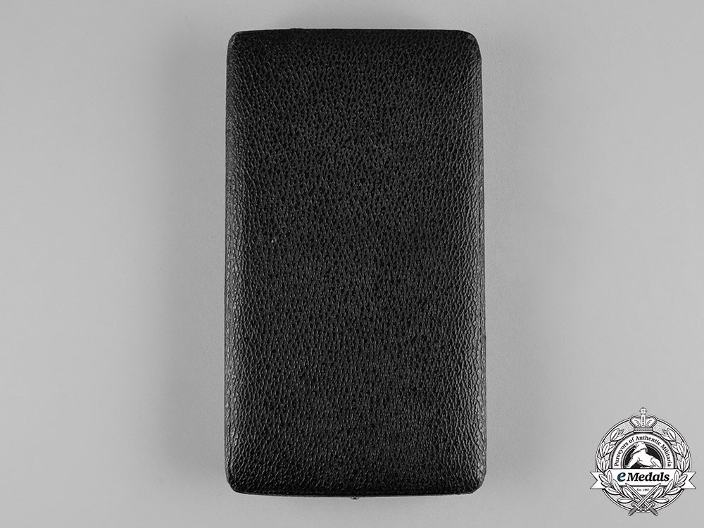 germany,_third_reich._a_knight’s_cross_of_the_iron_cross_case_and_ribbon_c19-8581