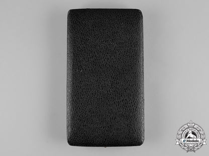 germany,_third_reich._a_knight’s_cross_of_the_iron_cross_case_and_ribbon_c19-8581