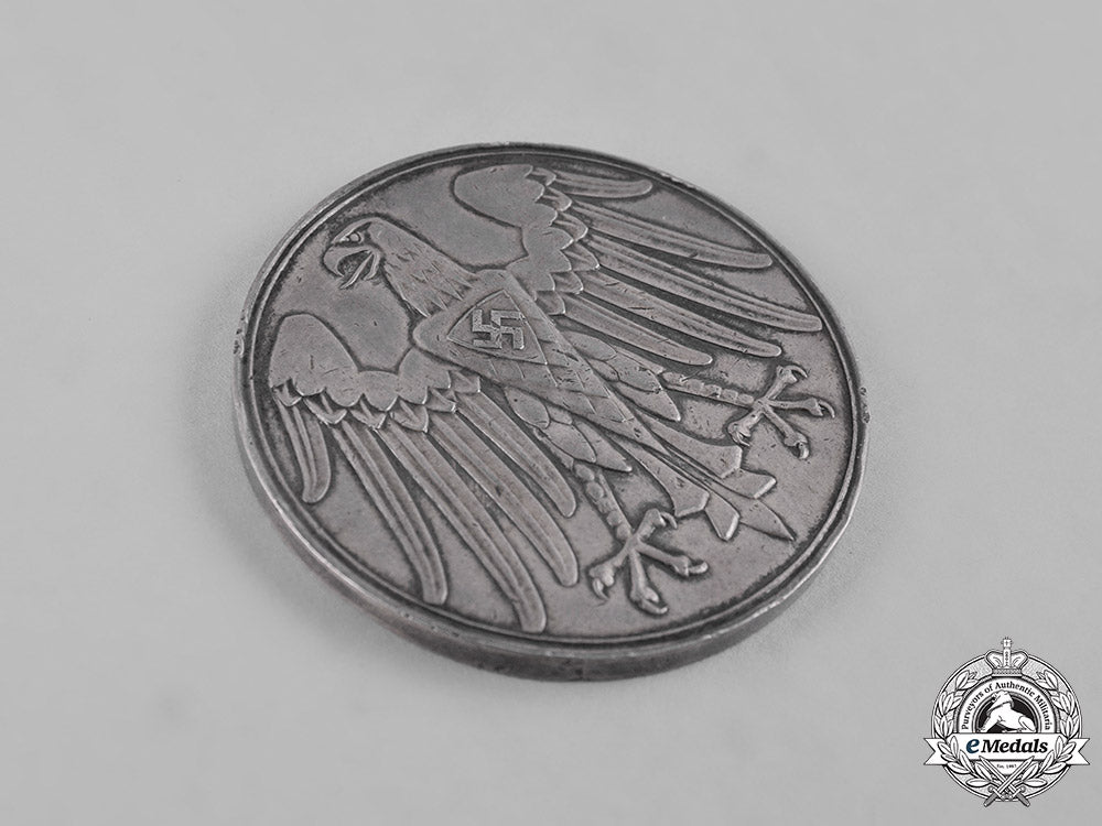 germany,_third_reich._a_life_saving_medallion_c19-8591_1